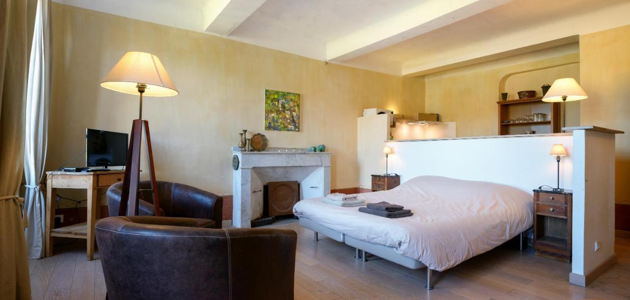 Chambre D'Hotes & Gites Vacances-En-Luberon Reillanne Esterno foto